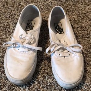 White VANS men 7.0 women 8.5
